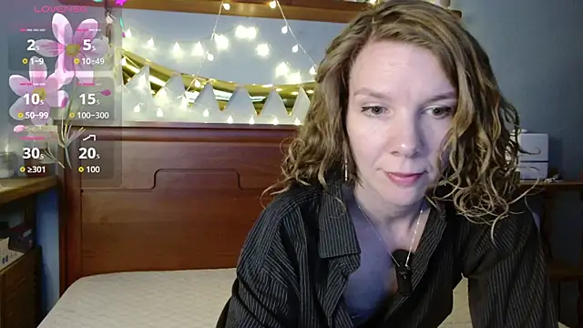 Daisy Lovely online show from 10, 4, 2026