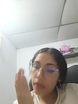 Snapshot of cristal_adams11 chatting on 8, 7, 2026 cristal adams11 online show from 8, 7, 2026