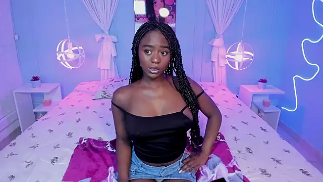 Snapshot of naomi_campell chatting on 22, 2, 2026 naomi campell online show from 22, 2, 2026