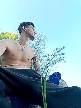 PsyLeo96 online show from 6, 4, 2026