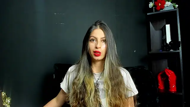 GoddesLeila online show from 1, 7, 2026