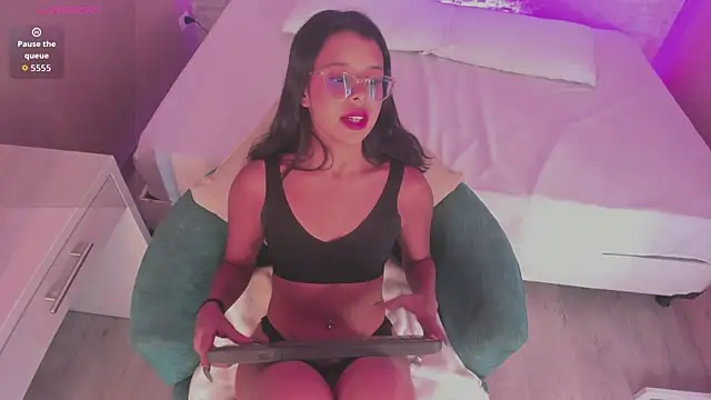 Olivia Lane online show from 7, 2, 2026