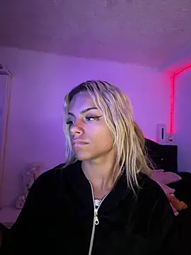 andyy x online show from 12, 4, 2026