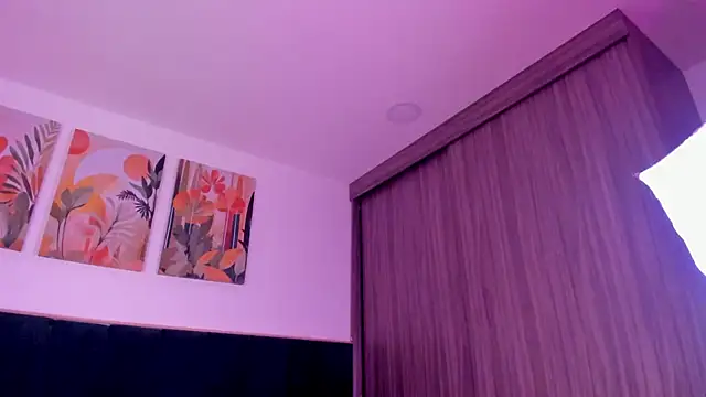 Snapshot of IrinaBlanc chatting on 3, 3, 2026 IrinaBlanc online show from 3, 3, 2026