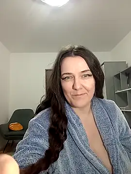 Angela swet online show from 28, 4, 2026