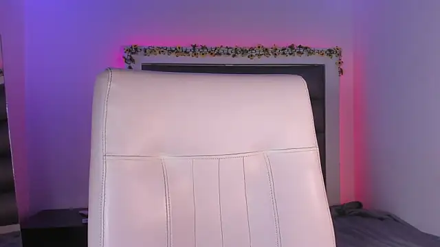 Snapshot of adhalee_js chatting on 12, 6, 2026 adhalee js online show from 12, 6, 2026