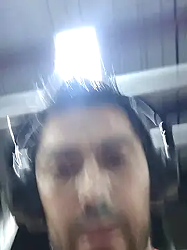 Snapshot of michell_veryhot chatting on 3, 2, 2026 michell veryhot online show from 3, 2, 2026