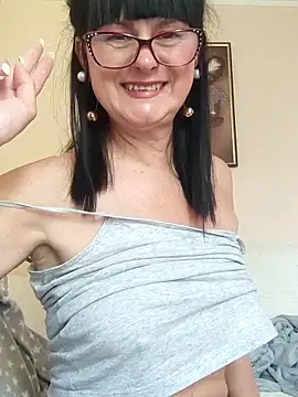 AliceSwan57 online show from 20, 6, 2026