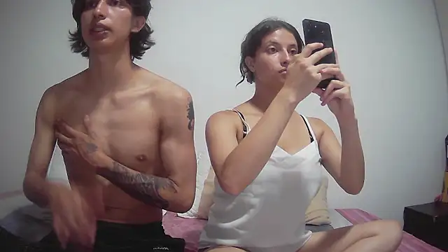 NezhandScyla online show from 12, 3, 2026