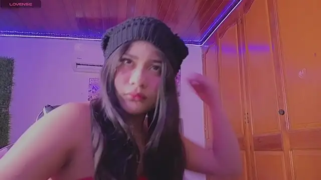 BadKittyy online show from 17, 6, 2026
