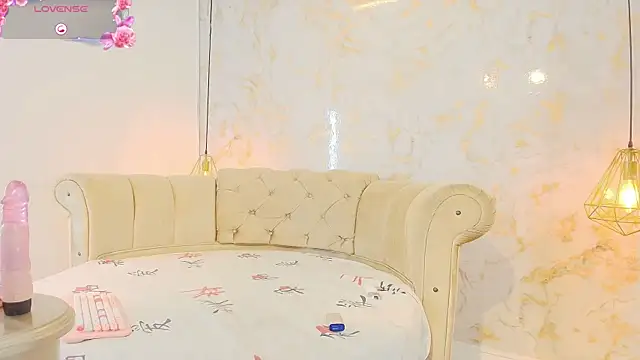 Snapshot of tifanibrown chatting on 7, 2, 2026 tifanibrown online show from 7, 2, 2026