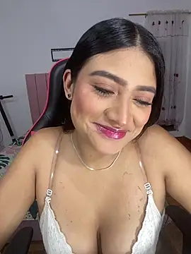 GabrielaZuluaga online show from 5, 3, 2026