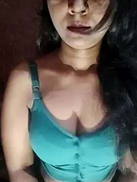 Ayesha Khan1 online show from 26, 4, 2026