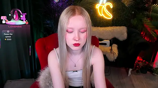 Snapshot of Sia_Hart chatting on 26, 2, 2026 Sia Hart online show from 26, 2, 2026