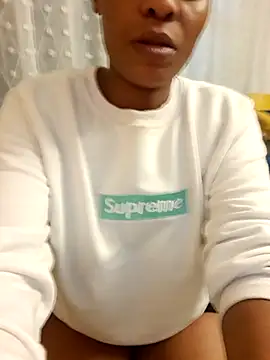 Barbieee1301 online show from 22, 2, 2026