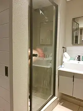 Sexyempres89 online show from 4, 4, 2026