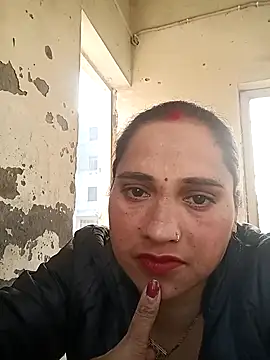 Cute-karisma1234 online show from 20, 2, 2026