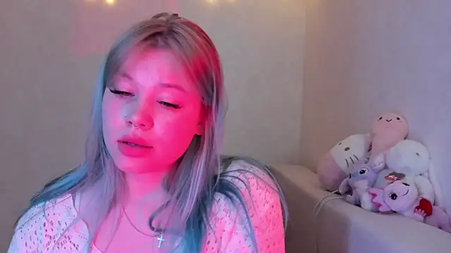 Lulu Di online show from 7, 6, 2026