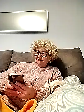 rosasuso online show from 6, 4, 2026