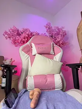 Doll Luna  online show from 10, 2, 2026