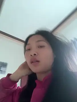 Lyn-be99 online show from 3, 2, 2026