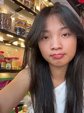 Lyn-be99 online show from 26, 3, 2026