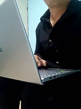 Snapshot of Ryzca chatting on 20, 3, 2026 Ryzca online show from 20, 3, 2026