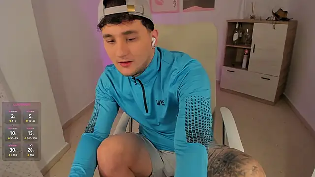 Snapshot of Massimo_Fiore chatting on 27, 2, 2026 Massimo Fiore online show from 27, 2, 2026