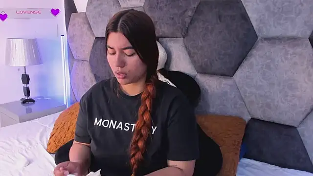 Snapshot of DulceJones chatting on 26, 2, 2026 DulceJones online show from 26, 2, 2026