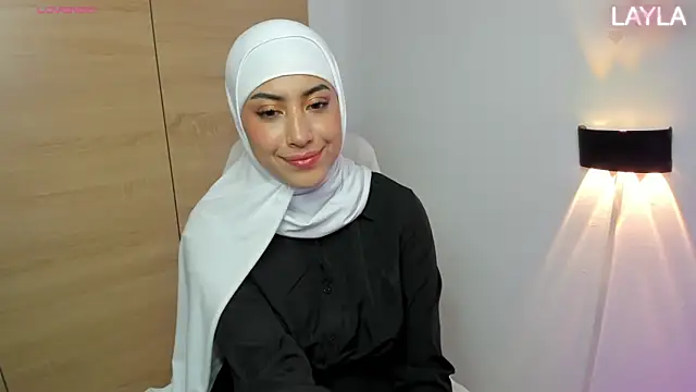 LAY LA  online show from 7, 2, 2026