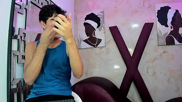 Snapshot of PRETTY_COCK1 chatting on 4, 3, 2026 PRETTY COCK1 online show from 4, 3, 2026