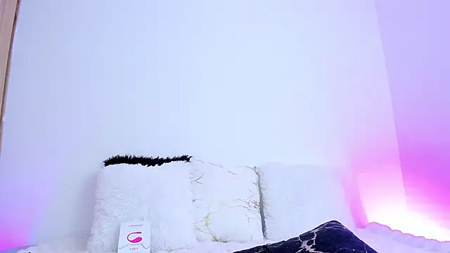 Axel nova online show from 24, 2, 2026