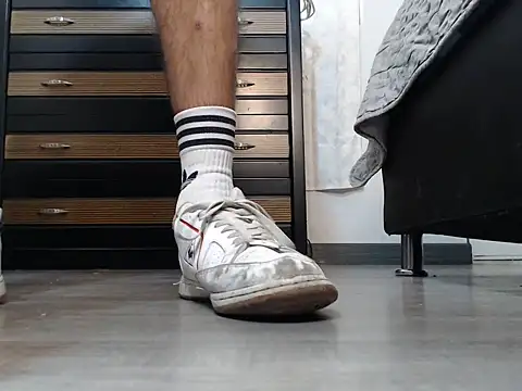 thomass1018 online show from 10, 7, 2026