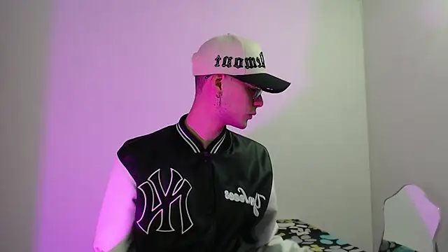 Snapshot of Vlad__night chatting on 2, 2, 2026 Vlad night online show from 2, 2, 2026