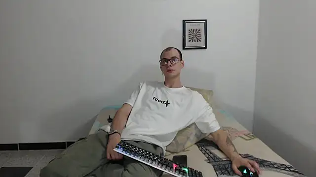 Snapshot of Vlad__night chatting on 28, 2, 2026 Vlad night online show from 28, 2, 2026