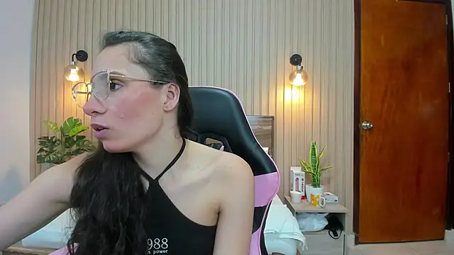 valeryn  rosse online show from 14, 7, 2026