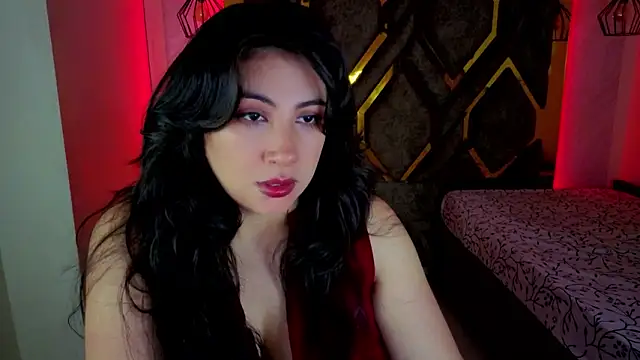 Luvienne online show from 9, 2, 2026