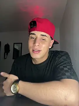 Snapshot of Maximuz1920 chatting on 12, 3, 2026 Maximuz1920 online show from 12, 3, 2026