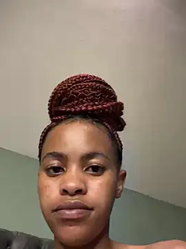 Snapshot of Hot_Mess18 chatting on 6, 2, 2026 Hot Mess18 online show from 6, 2, 2026