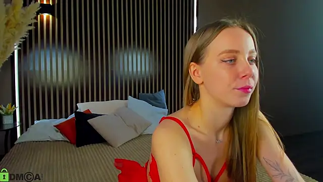 Snapshot of Tesssa_Young chatting on 18, 2, 2026 Tesssa Young online show from 18, 2, 2026