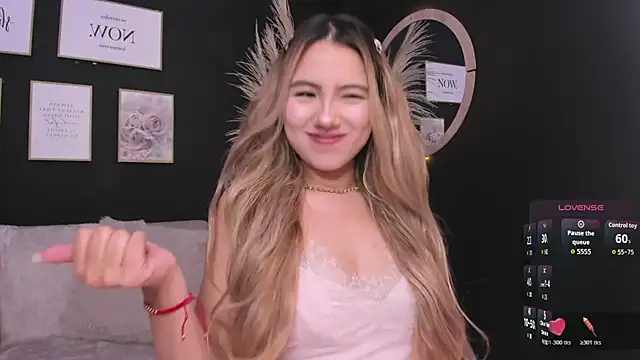 Isa cortes  online show from 23, 2, 2026