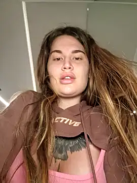 Snapshot of TattooGirlAlia chatting on 10, 1, 2025 TattooGirlAlia online show from 10, 1, 2025