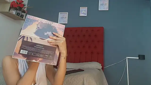 Snapshot of cristina_aznar1 chatting on 7, 2, 2026 cristina aznar1 online show from 7, 2, 2026