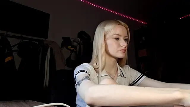 ChongTreece online show from 7, 2, 2026