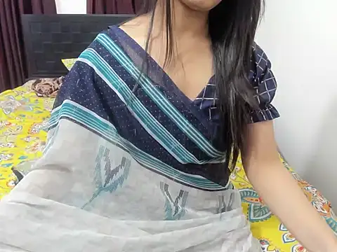 AttractiveQueen2006 online show from 8, 2, 2026