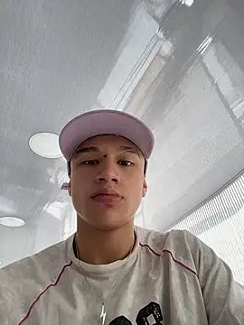 Dominik Souza online show from 11, 4, 2026