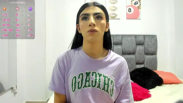 Isabella Moon9 online show from 12, 4, 2026