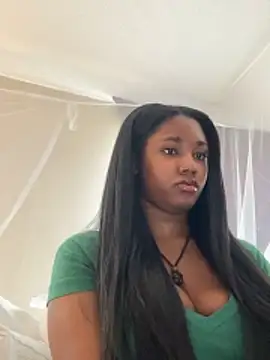 Ebonythroat777 online show from 8, 5, 2026