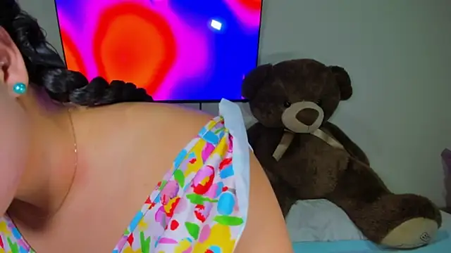 Alessandra 01 online show from 20, 6, 2026