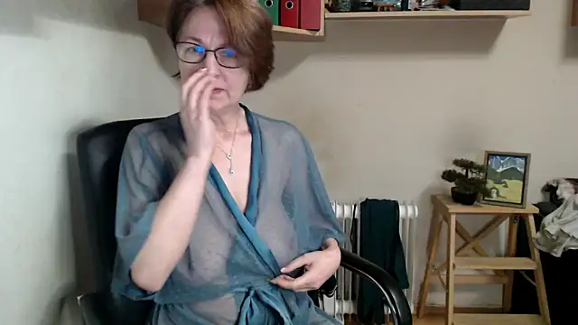 katemodel online show from 18, 5, 2026
